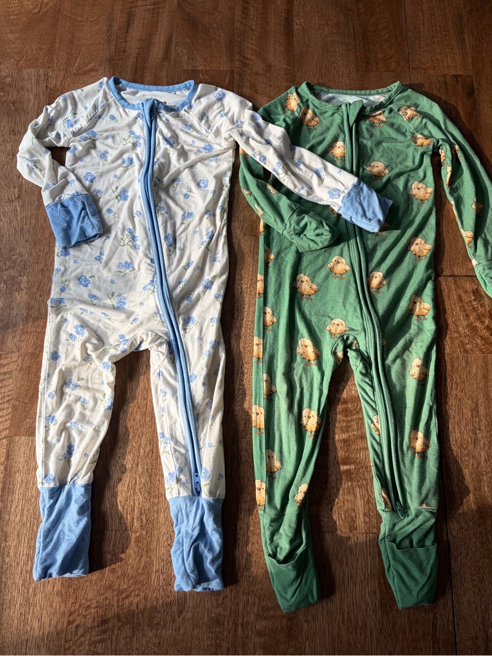 Chick-Print and Floral-Print Bamboo One-Piece Pajama’s 12-18 Months Full Zip